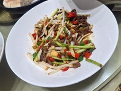 -刘胖子家常菜·蹄花焖藕(中南店)