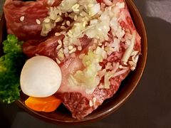-山川小町·极番烧肉(新地假日广场店)