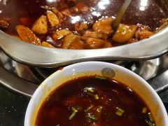 -冯记香辣兔火锅(茶店子总店)