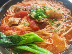-巷子宽·酸菜鱼(迪士尼小镇店)
