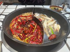 -贰回巷火锅馆(钟楼店)