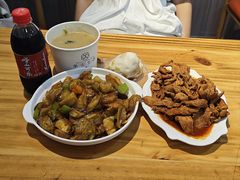 -满口香饭店