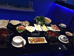 -唯爱KTV聚会餐厅(仙林东城汇店)