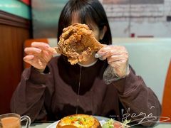 比脸还大的鸡腿-阿飛冰室(下沙店)