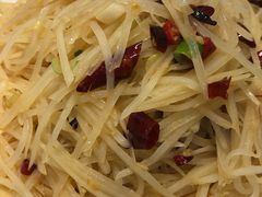 -壹阁胡羊焖饼(特色小吃街店)