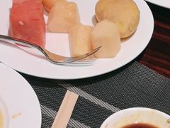 -广州万富希尔顿酒店·感趣自助餐厅·金秋蟹宴生蚝海鲜刺身烧烤