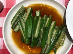 -思博半步颠小酒馆(梦时代店)