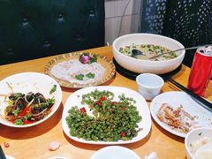 -嘉厨小馆(宜山路店)