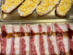 -围炉肉舍•炭烤活鳗•丹东海鲜烤肉(步行街店)