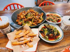 干锅牛蛙-靓蛙馆