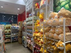 -名创优品(万达广场河东店)