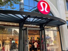 -lululemon(比斯特购物村店)