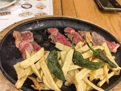 -Tapa Tapa