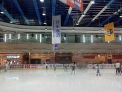-冠军冰场(环球中心店)