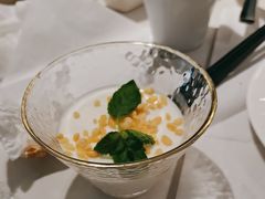 -晶丽香榭自助餐(南京大饭店)