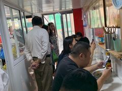 等位区-古徽州馄饨店(宝安路店)