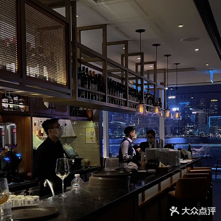 香港海边餐厅📷坐拥270°维港海景