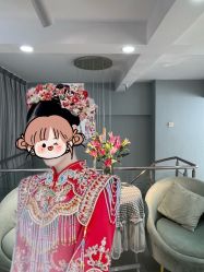 -衣贝姿婚纱礼服馆