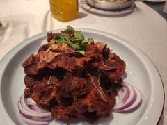 -巴特餐饮6加1音乐餐吧·新疆菜