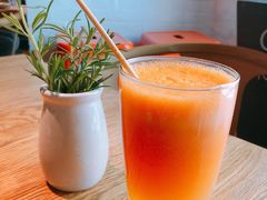 胡萝卜橙子苹果果汁-La Strada(安福路店)