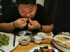 -旺角小渔村·海肠捞饭开创者(环山路店)