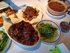 -八府香鸭·啫啫煲(华山路店)