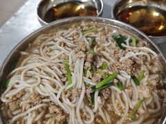 -正宗杨记普洱酸醋米线(总店)