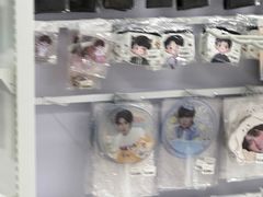 -Love Star追星馆(上海大悦城店)