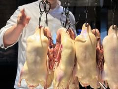 -四季民福烤鸭店(外滩外白渡桥店)