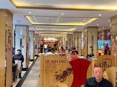 大堂-添福来墨鱼饺子 · 海鲜东北菜(大连星海·黄浦路店)