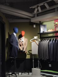 -BRANS PORO布朗斯伯勒西装高级定制·瑞璞西装(金陵店)