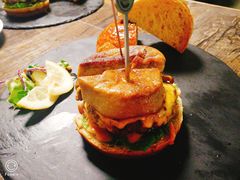 -HIGH FIVE哈福手工汉堡(桂林路店)