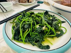 -五谷芳乳鸽王(梅沙老店)