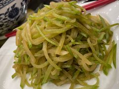 萝卜？-洁神饭庄·海鲜·青岛菜·30年老字号(五四广场店)