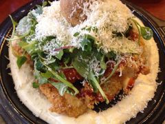 -BHC炸鸡(明洞总店)