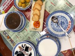 -赵记传承特色牛奶甜品(泉城广场店)