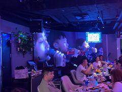 -粉墨特色菜·烧烤音乐酒馆