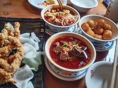-炉小二铜锅牛蛙•川湘菜(三里屯店)