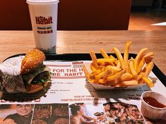 -The Habit Burger Grill 哈比特汉堡(复兴soho店)