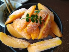 -曼听小寨海鲜烧烤·大连辣炒大王(盖州街店)