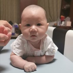 -龙文宝贝上门婴儿理发满月剃胎毛(普陀店)