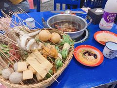 传统锅底-马路边边串串香(双井直营店)