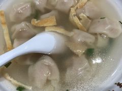 刀鱼馄饨-老半斋(福州路店)