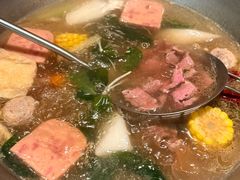 -左庭右院鲜牛肉火锅(金山万达店)