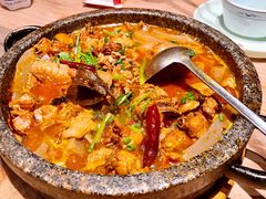 林芝石锅鸡-缘生态云南菜·野生菌庭院餐厅(华侨城店)