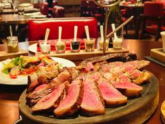 -恰餐厅及酒吧 CHAR Bar & Grill (北京丽都皇冠假日店)