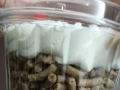 迷你栗子杯-红宝石·鲜奶小方(曲阳店)