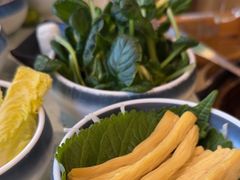-烹然四季椰子鸡火锅(团结湖总店)