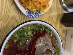 -德元兰州纯汤牛肉面