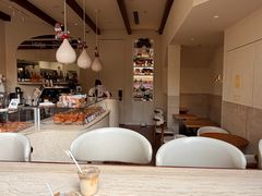 -VERIE BAKEHOUSE